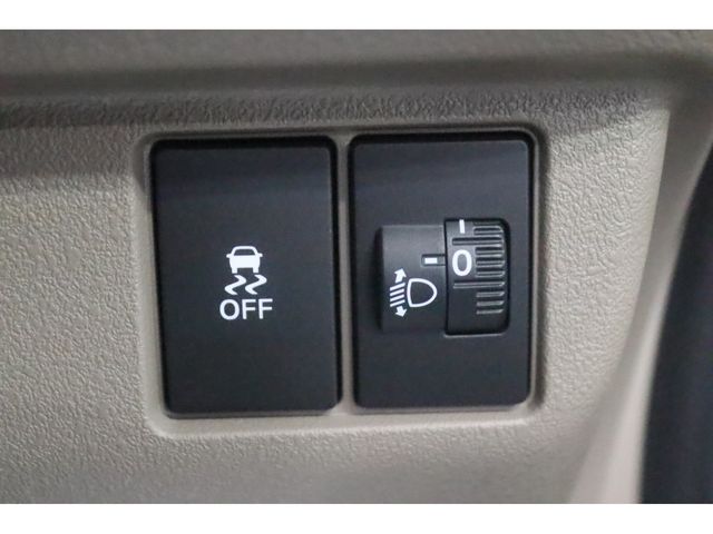 HONDA N BOX JOY 2025 Image 31