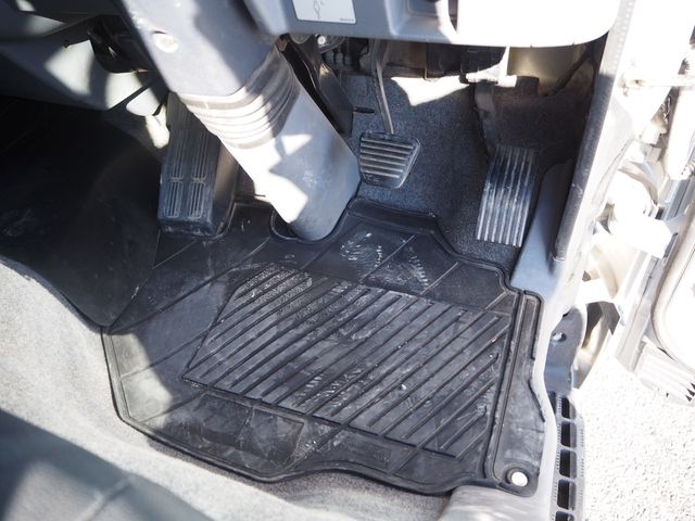 MITSUBISHI CANTER 2011 Image 31