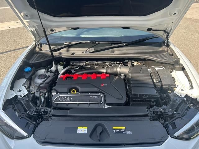 AUDI RS Q3 2021 Image 31