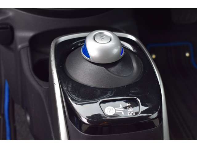 NISSAN NOTE 2017 Image 31