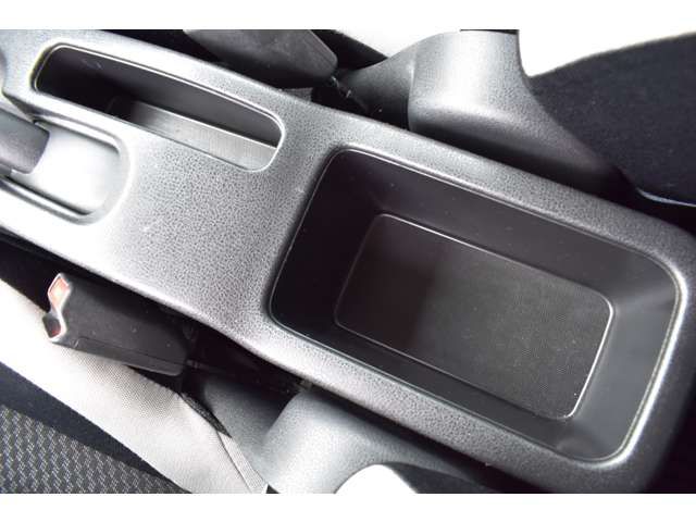 NISSAN NOTE 2017 Image 31