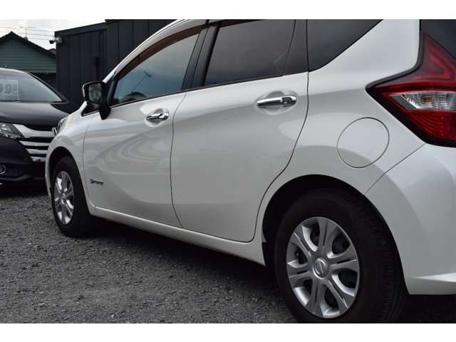 NISSAN NOTE 2017 Image 31