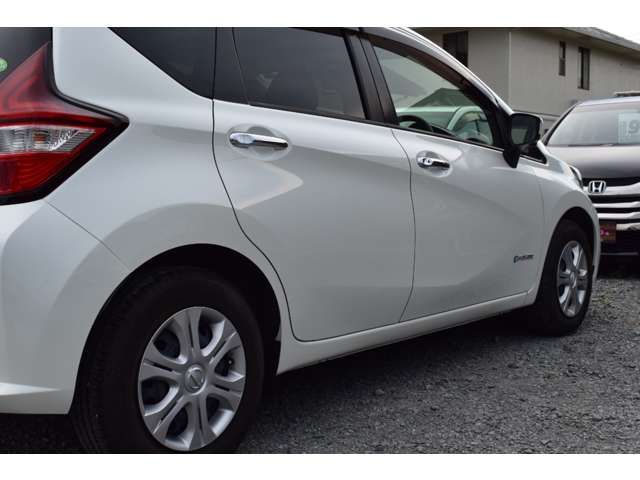 NISSAN NOTE 2017 Image 31