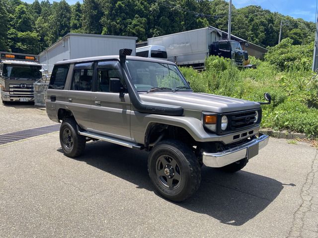 TOYOTA LANDCRUISER VAN 2001 Image 31