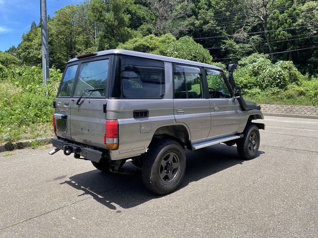 TOYOTA LANDCRUISER VAN 2001 Image 31