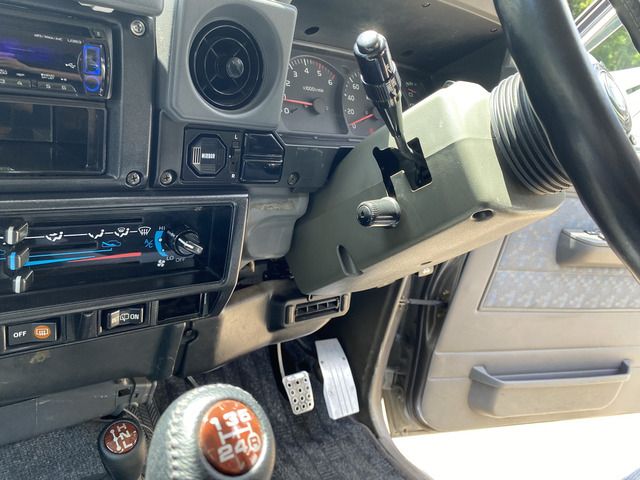 TOYOTA LANDCRUISER VAN 2001 Image 31