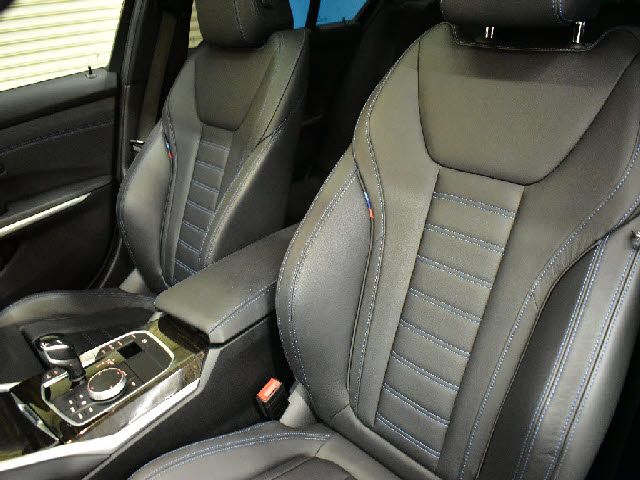 BMW 3SERIES SEDAN 2019 Image 31