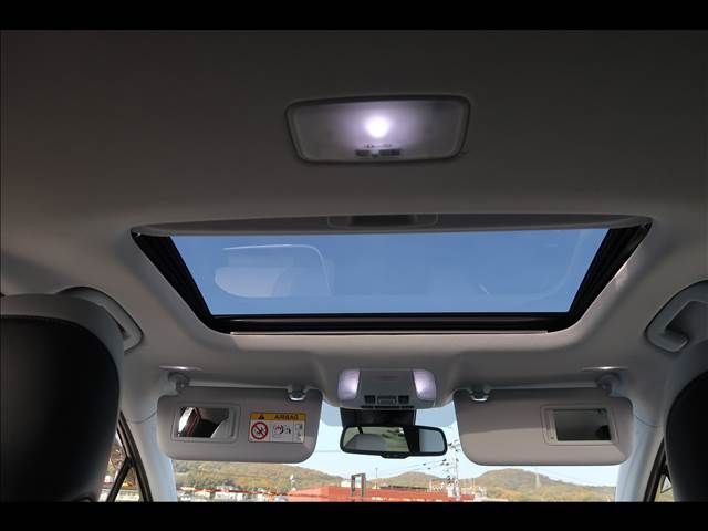 TOYOTA PRIUS 4WD 2020 Image 31