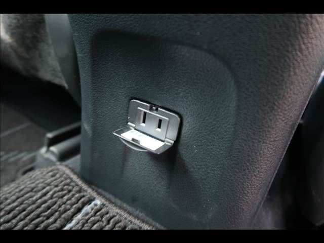 TOYOTA PRIUS 4WD 2020 Image 31