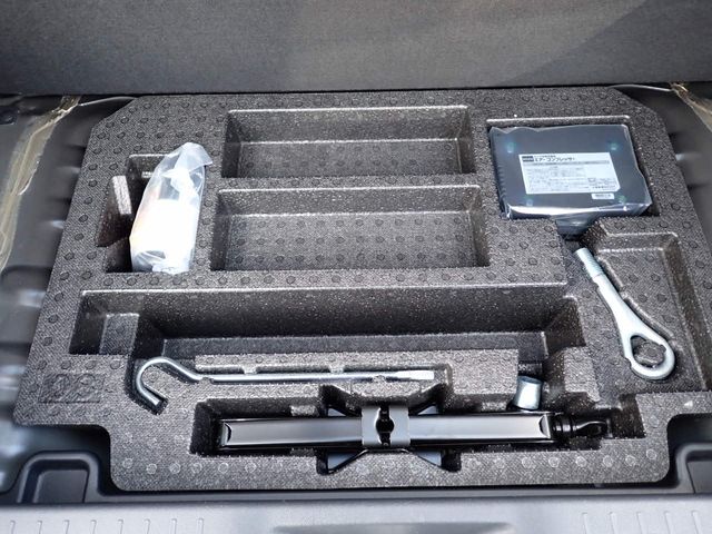 TOYOTA PASSO 2018 Image 31