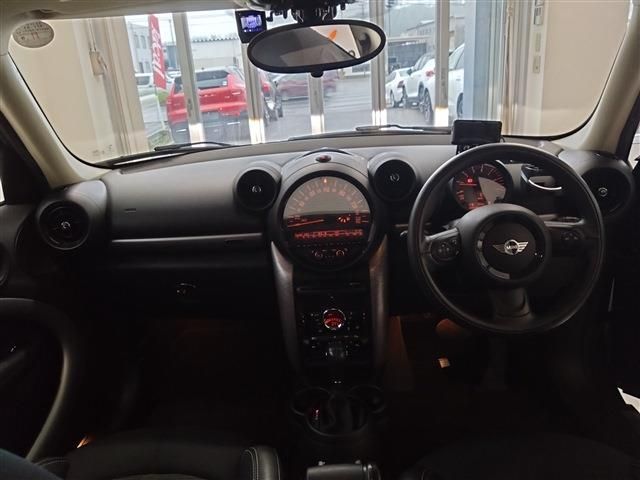 BMW MINI COOPER D CR 2016 Image 31