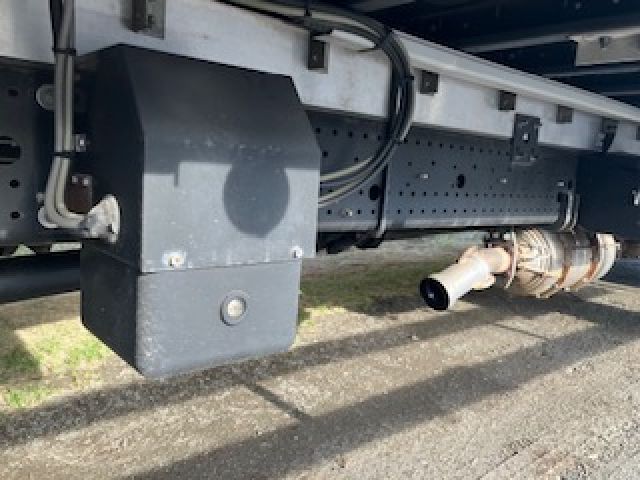 ISUZU FORWARD 2015 Image 31