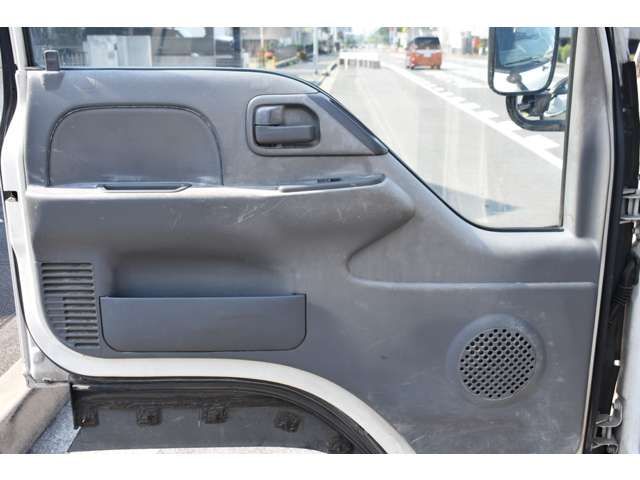 ISUZU ELF 2007 Image 31