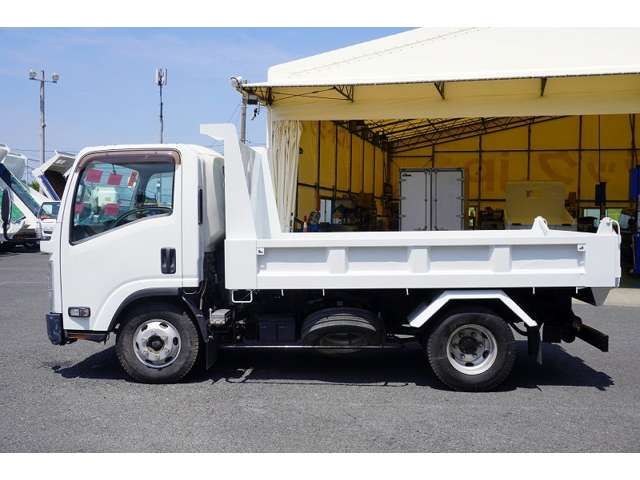 ISUZU ELF 2015 Image 31