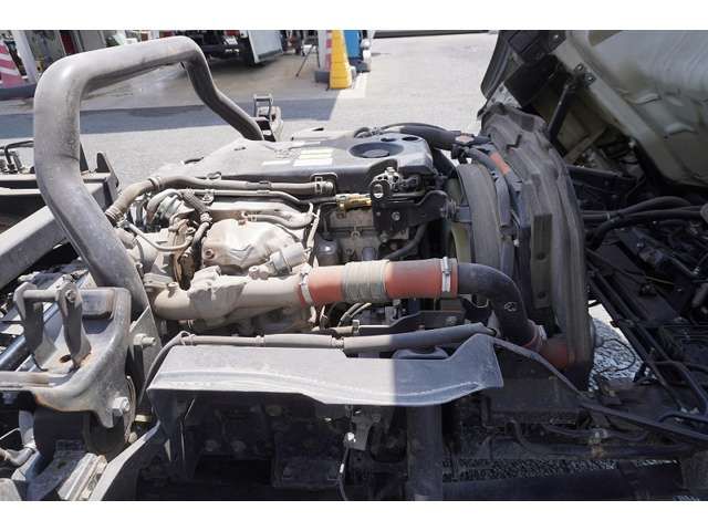 ISUZU ELF 2015 Image 31