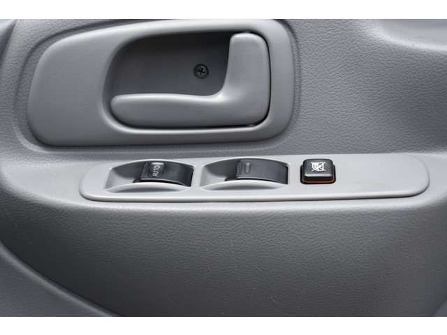 HINO DUTRO 2020 Image 31