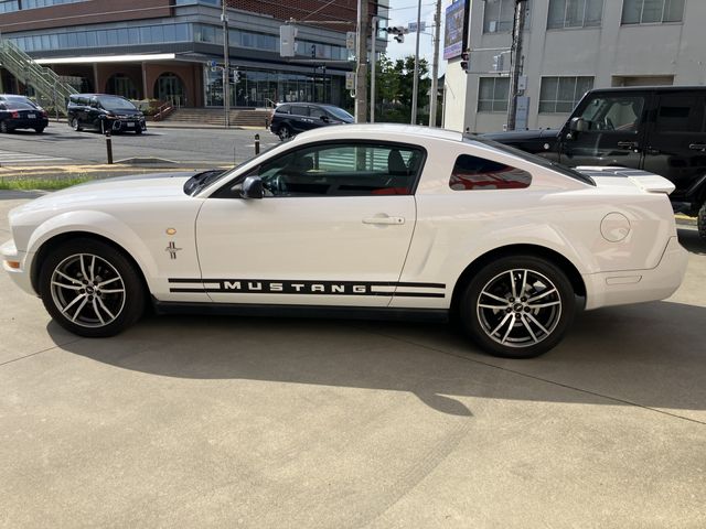 FORD MUSTANG 2008 Image 31