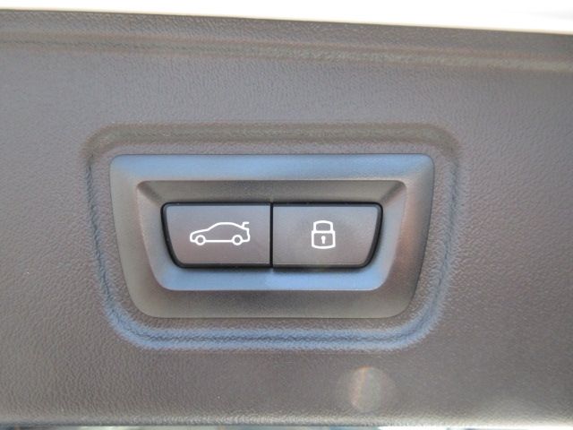 BMW 5SERIES TOURING 2024 Image 31