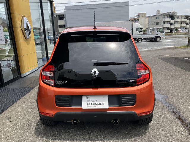 RENAULT TWINGO 2018 Image 31