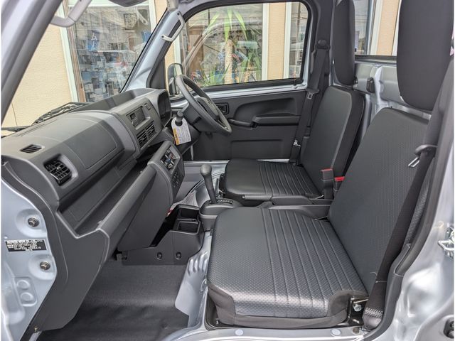 DAIHATSU HIJET TRUCK 4WD 2025 Image 31