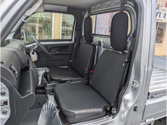 DAIHATSU HIJET TRUCK 4WD 2025 Image 31