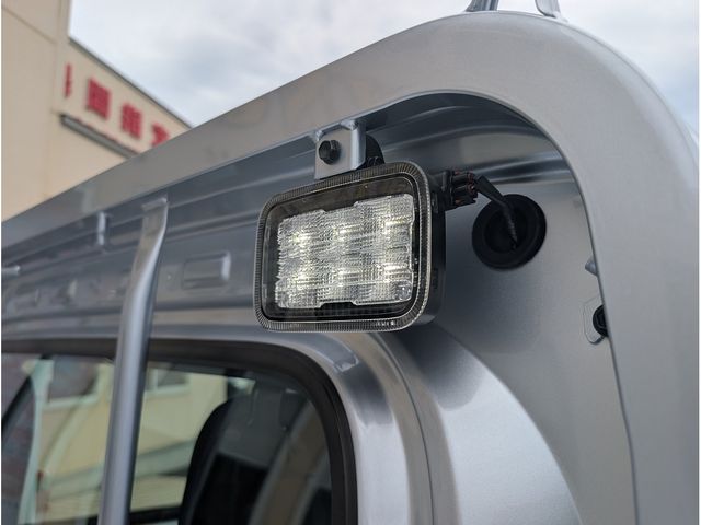 DAIHATSU HIJET TRUCK 4WD 2025 Image 31