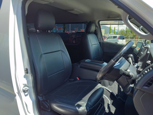 TOYOTA HIACE WAGON 2020 Image 31