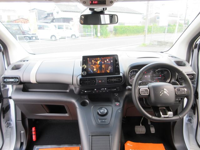 CITROEN BERLINGO 2023 Image 31