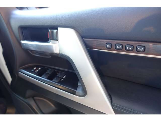 TOYOTA LANDCRUISER WAGON 2020 Image 31