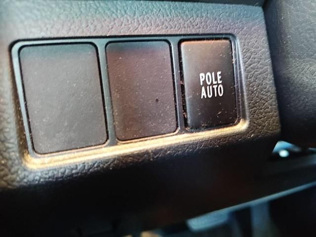 TOYOTA MARK X 2012 Image 31