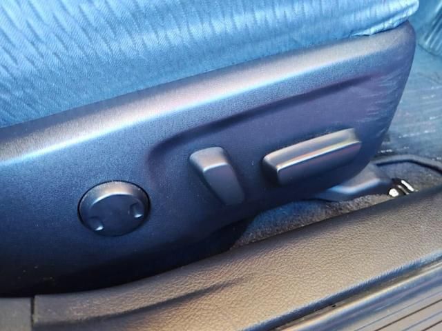 TOYOTA MARK X 2012 Image 31