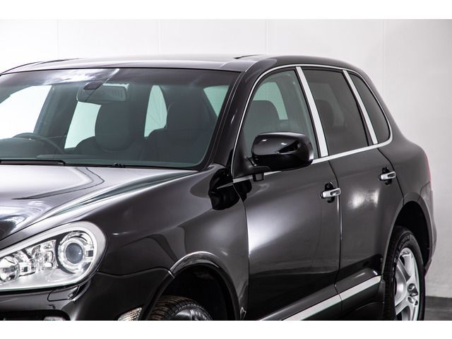 PORSCHE CAYENNE 2009 Image 31