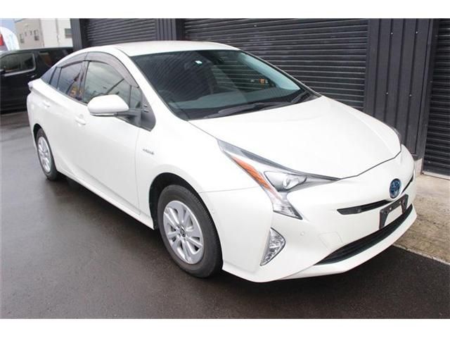 TOYOTA PRIUS 4WD 2018 Image 31