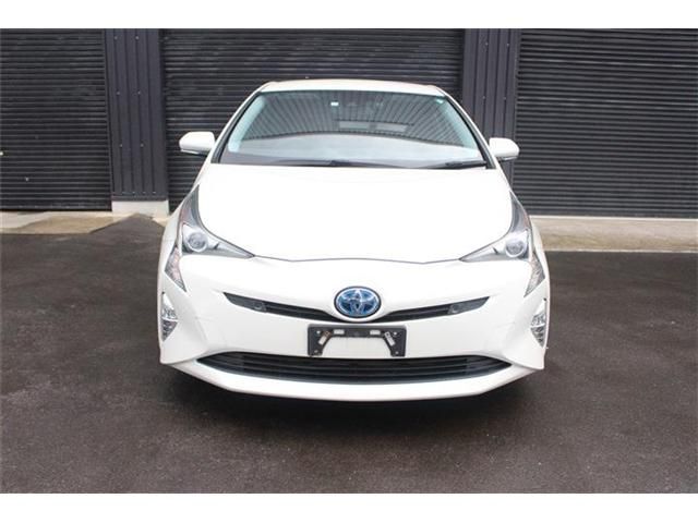 TOYOTA PRIUS 4WD 2018 Image 31