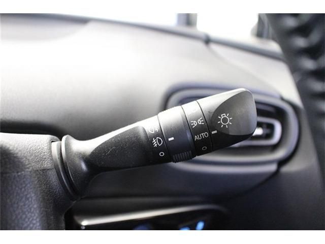 TOYOTA PRIUS 4WD 2018 Image 31