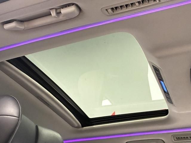 TOYOTA VELLFIRE 2018 Image 31