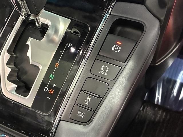 TOYOTA VELLFIRE 2018 Image 31