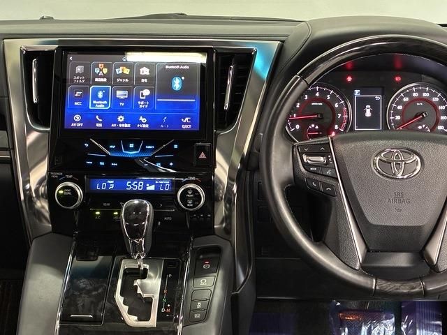 TOYOTA VELLFIRE 2018 Image 31