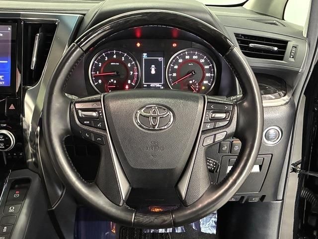 TOYOTA VELLFIRE 2018 Image 31