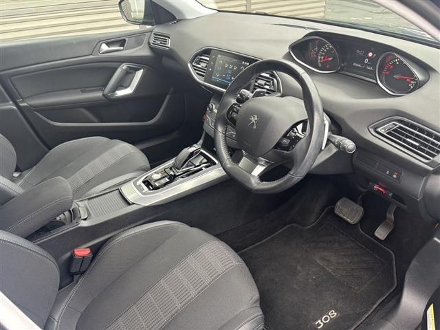 PEUGEOT 308 2020 Image 31