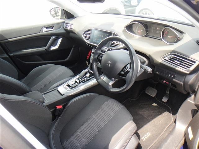 PEUGEOT 308 2020 Image 31