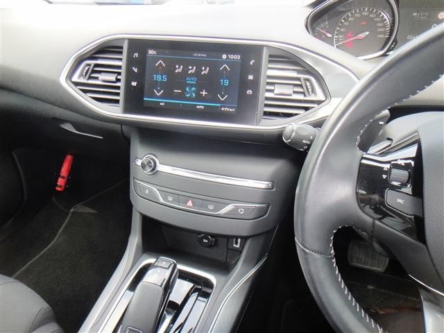 PEUGEOT 308 2020 Image 31