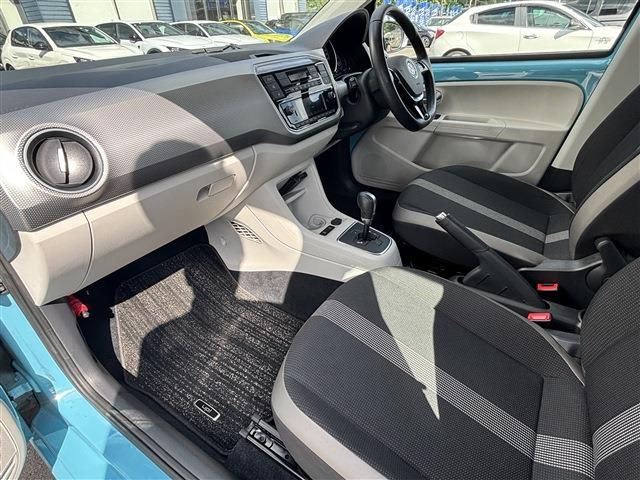 VOLKSWAGEN UP! 2018 Image 31