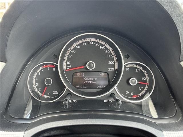 VOLKSWAGEN UP! 2018 Image 31