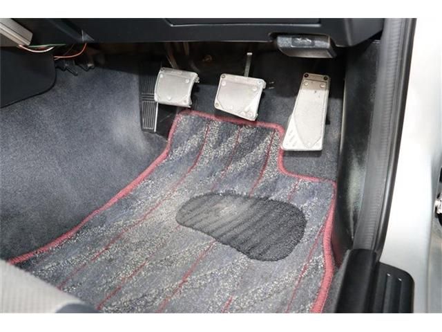 NISSAN SKYLINE COUPE 1999 Image 31