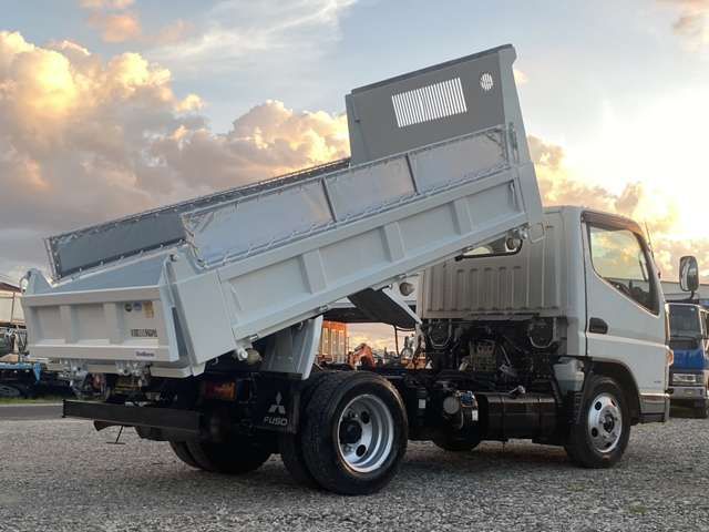 MITSUBISHI CANTER 2016 Image 31