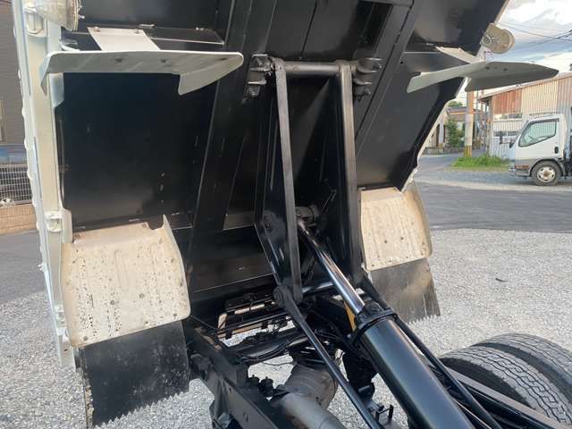 MITSUBISHI CANTER 2016 Image 31