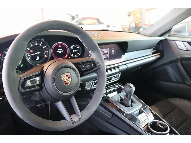 PORSCHE 911 2024 Image 31