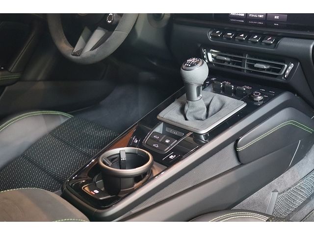 PORSCHE 911 2024 Image 31