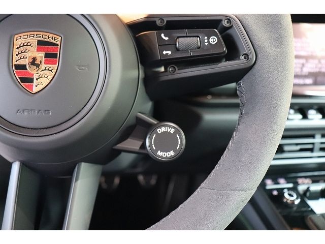 PORSCHE 911 2024 Image 31